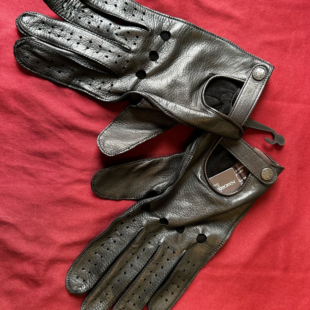 Black Brown 1826 Perforated Black Leather Gloves